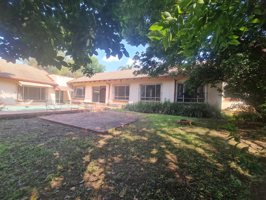 To Let 3 Bedroom Property for Rent in Ifafi North West